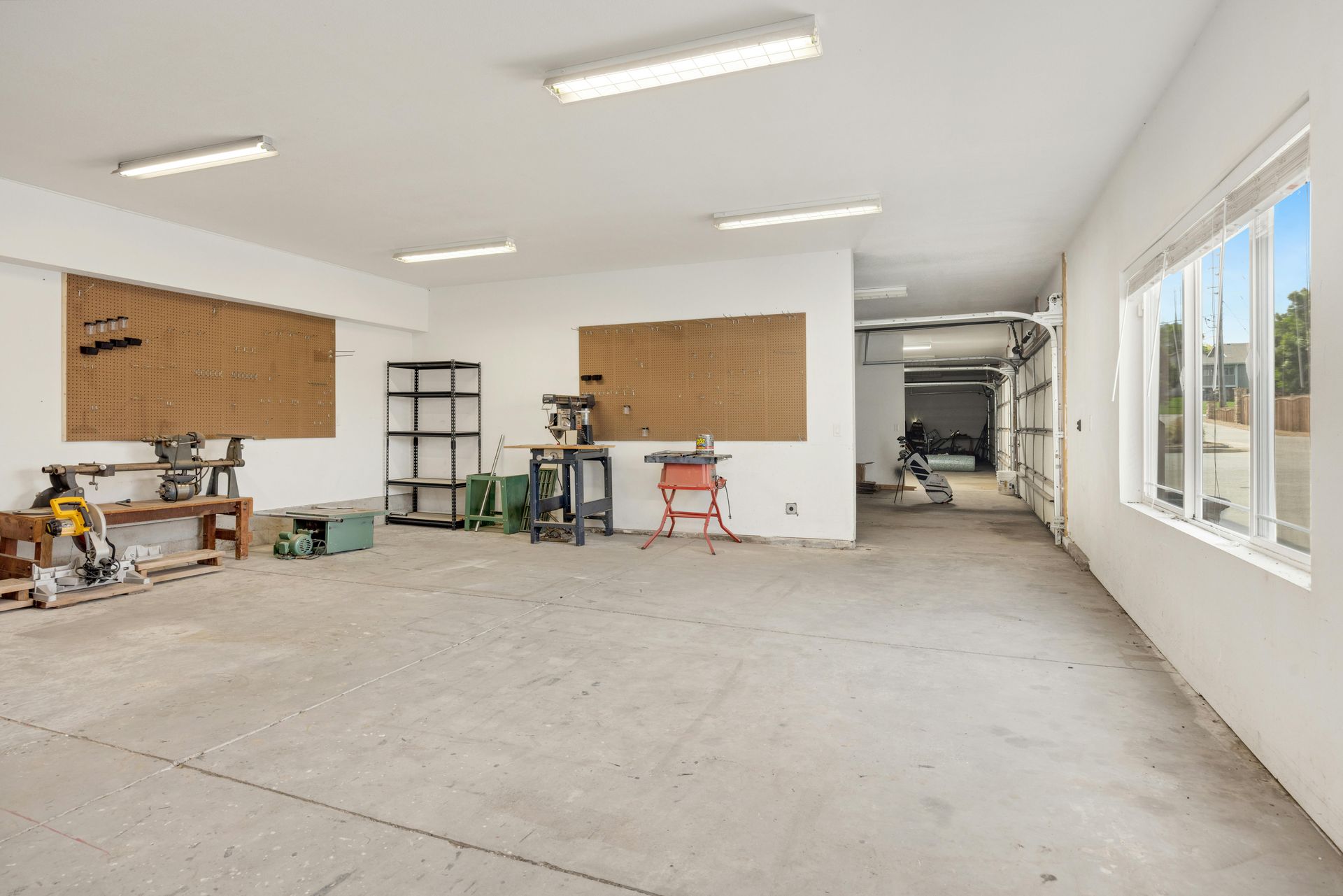 garage organization functional design