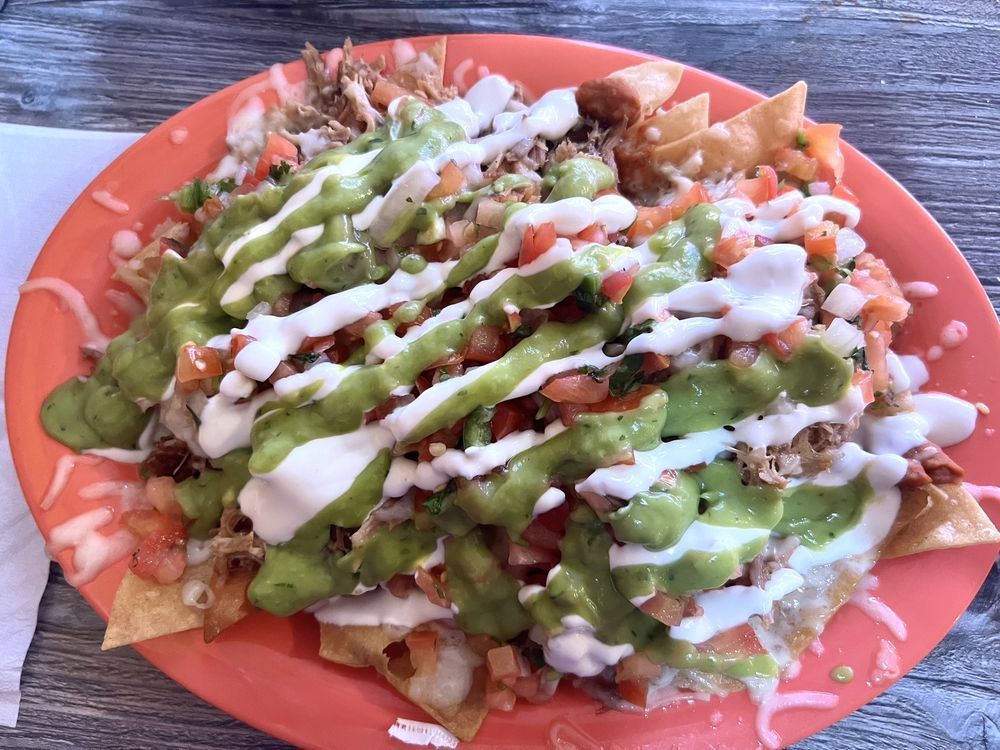 Carnitas Super Nachos