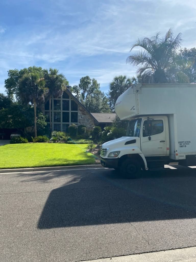 Local & Long-Distance Moving