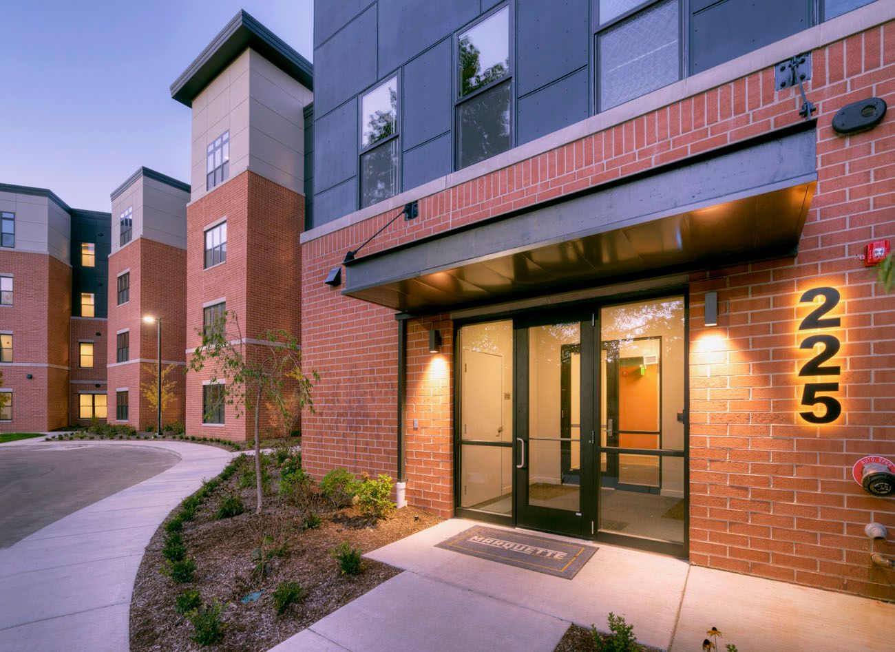 The Marquette  - Exterior 01