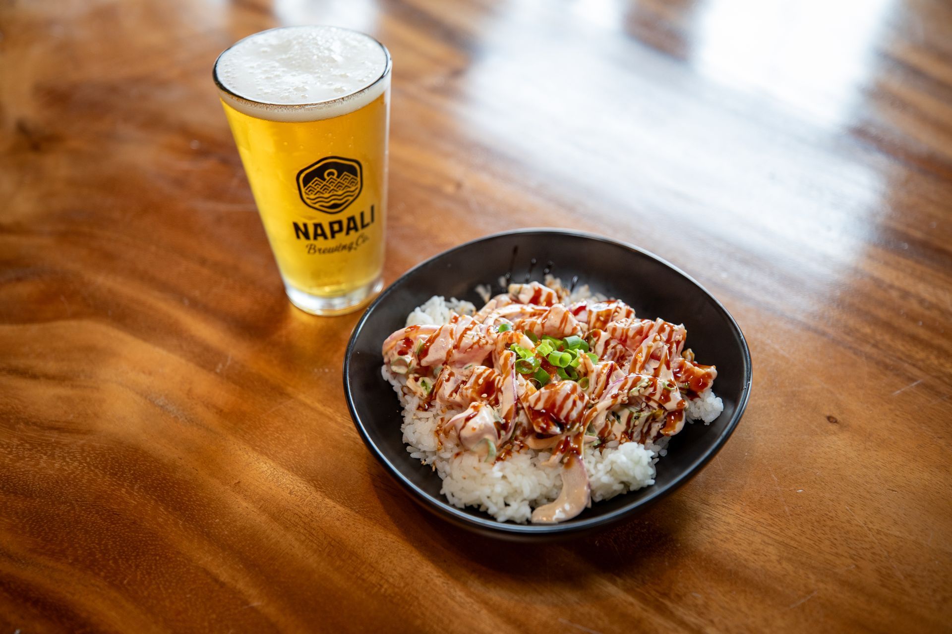 poke on white rice with beer