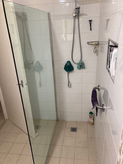 Fixed Shower Screen 12 β Patterson Glass Works in Kempsey, NSW