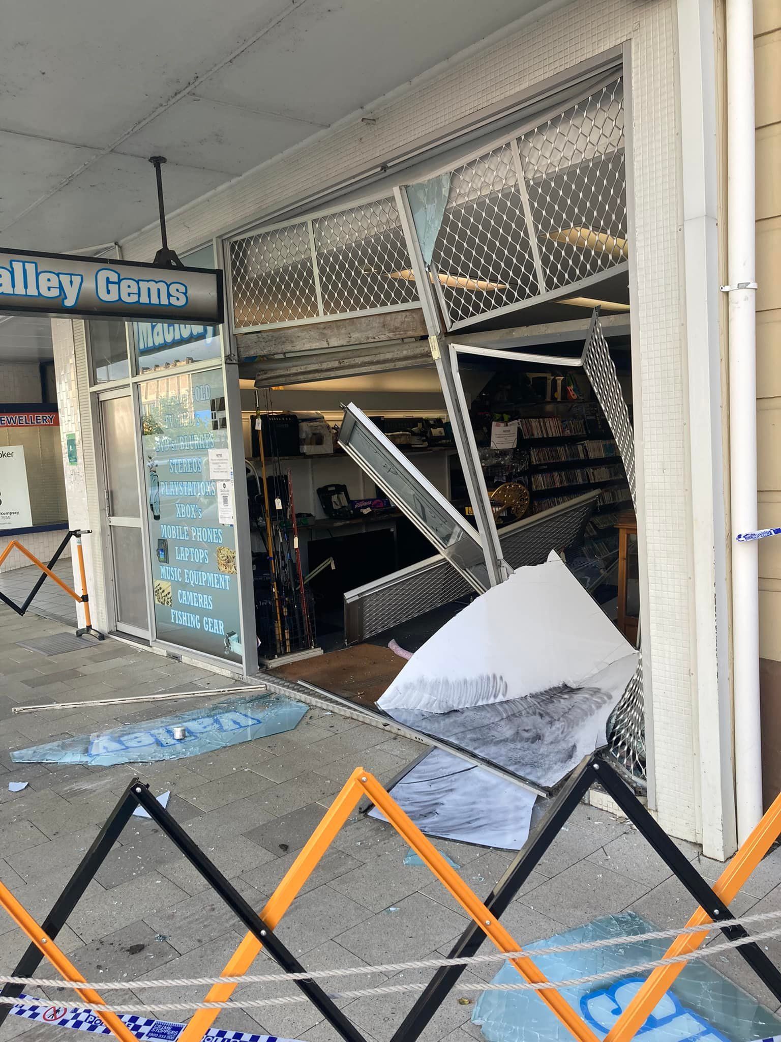 Smashed window front — Patterson Glass Works in Kempsey, NSW