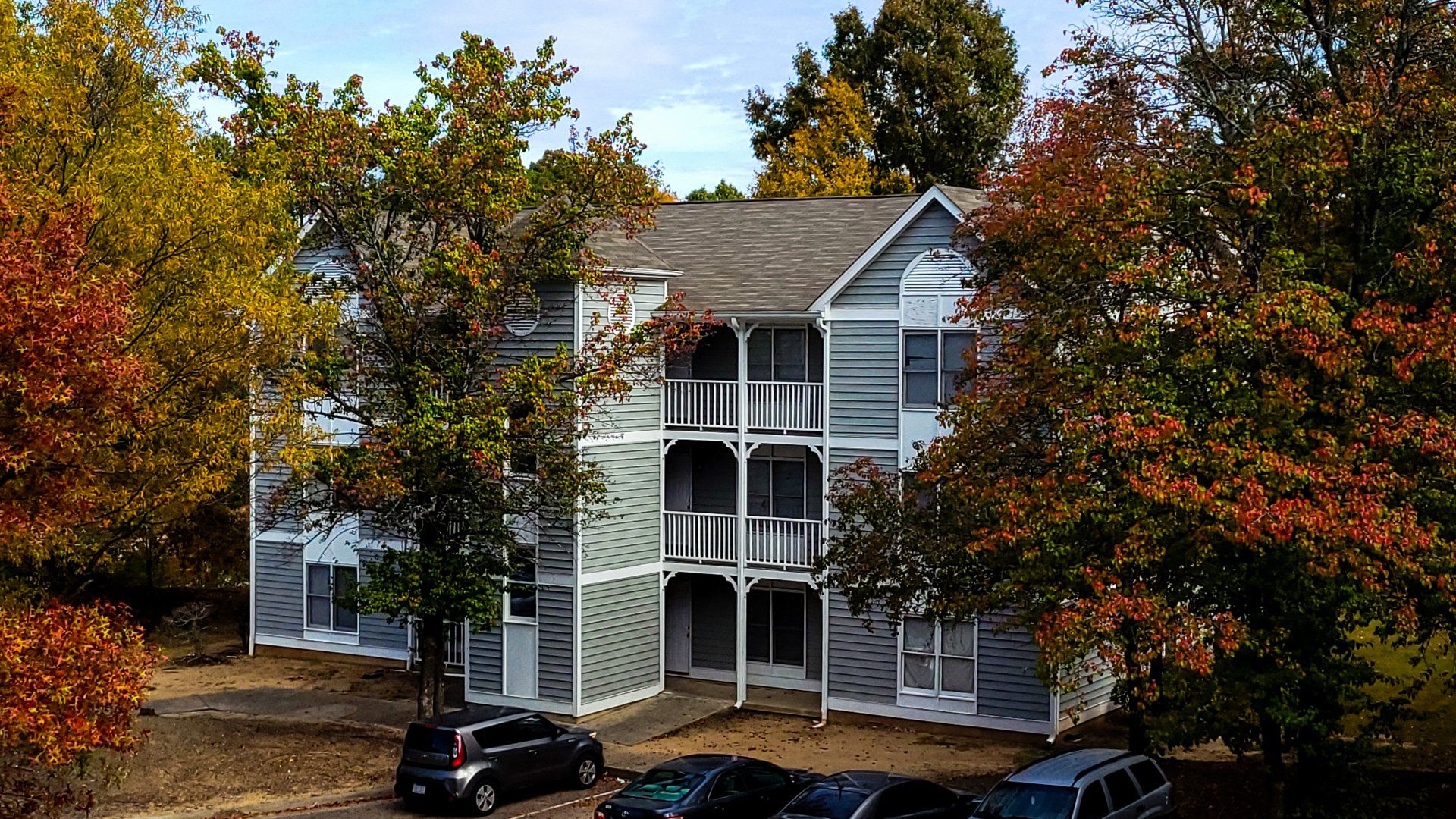 Exterior of Camdem Point Apartments