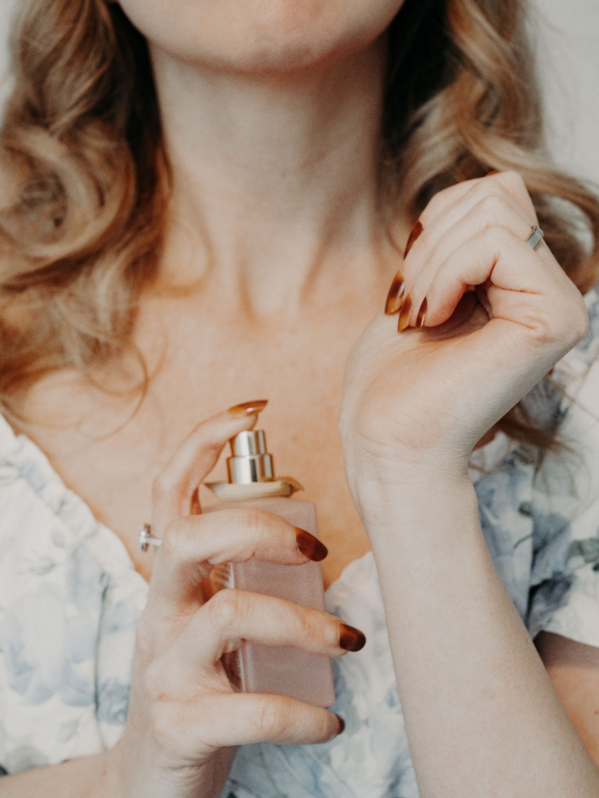 Perfume bottle