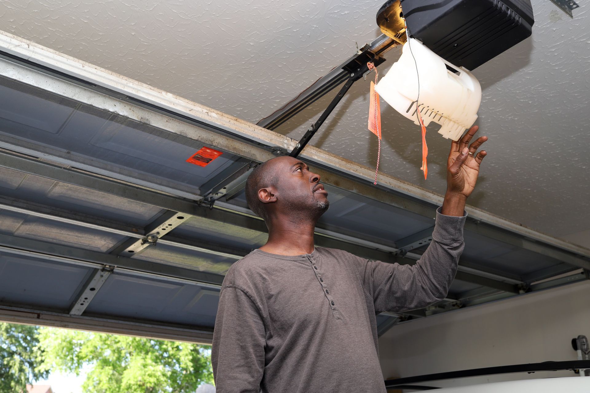 Garage door repair Garage door repair