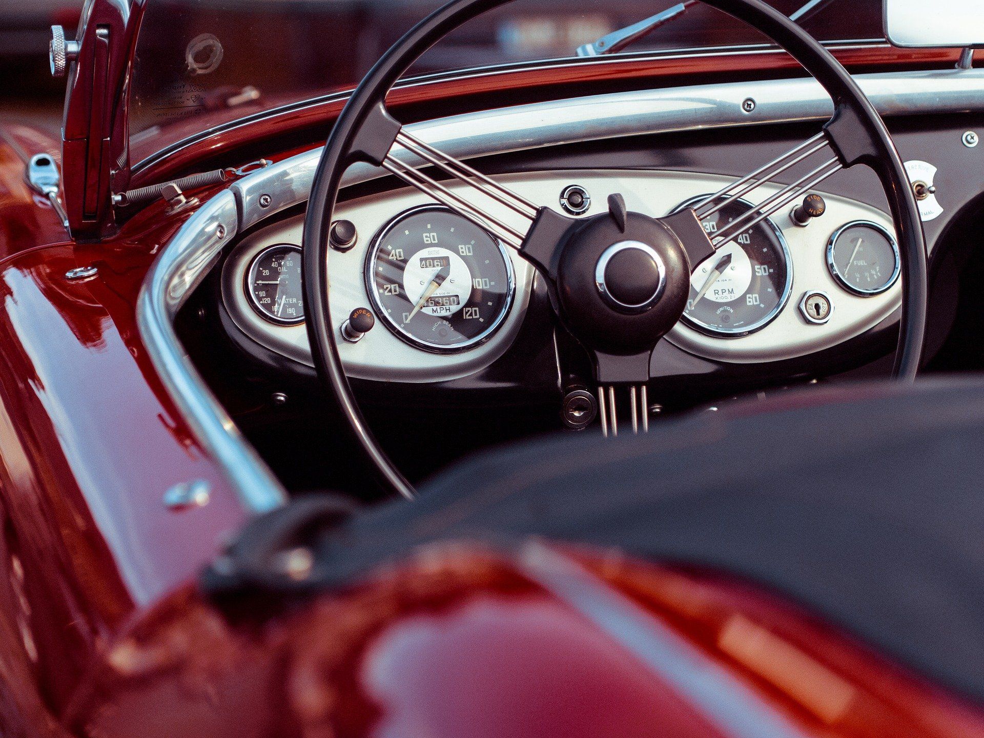 riparazioni auto d'epoca