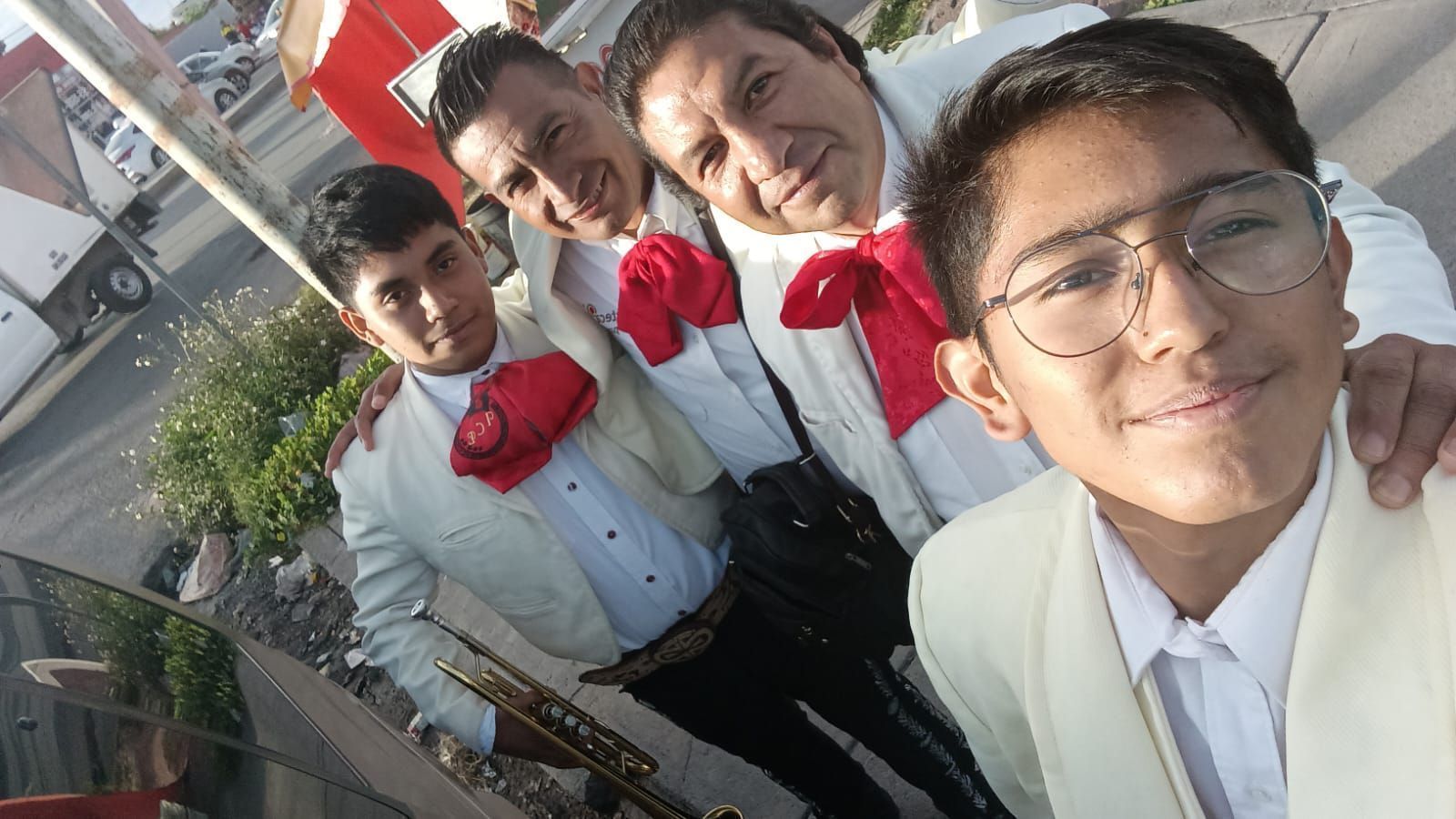 MARIACHIS JARDINES DE MORELOS