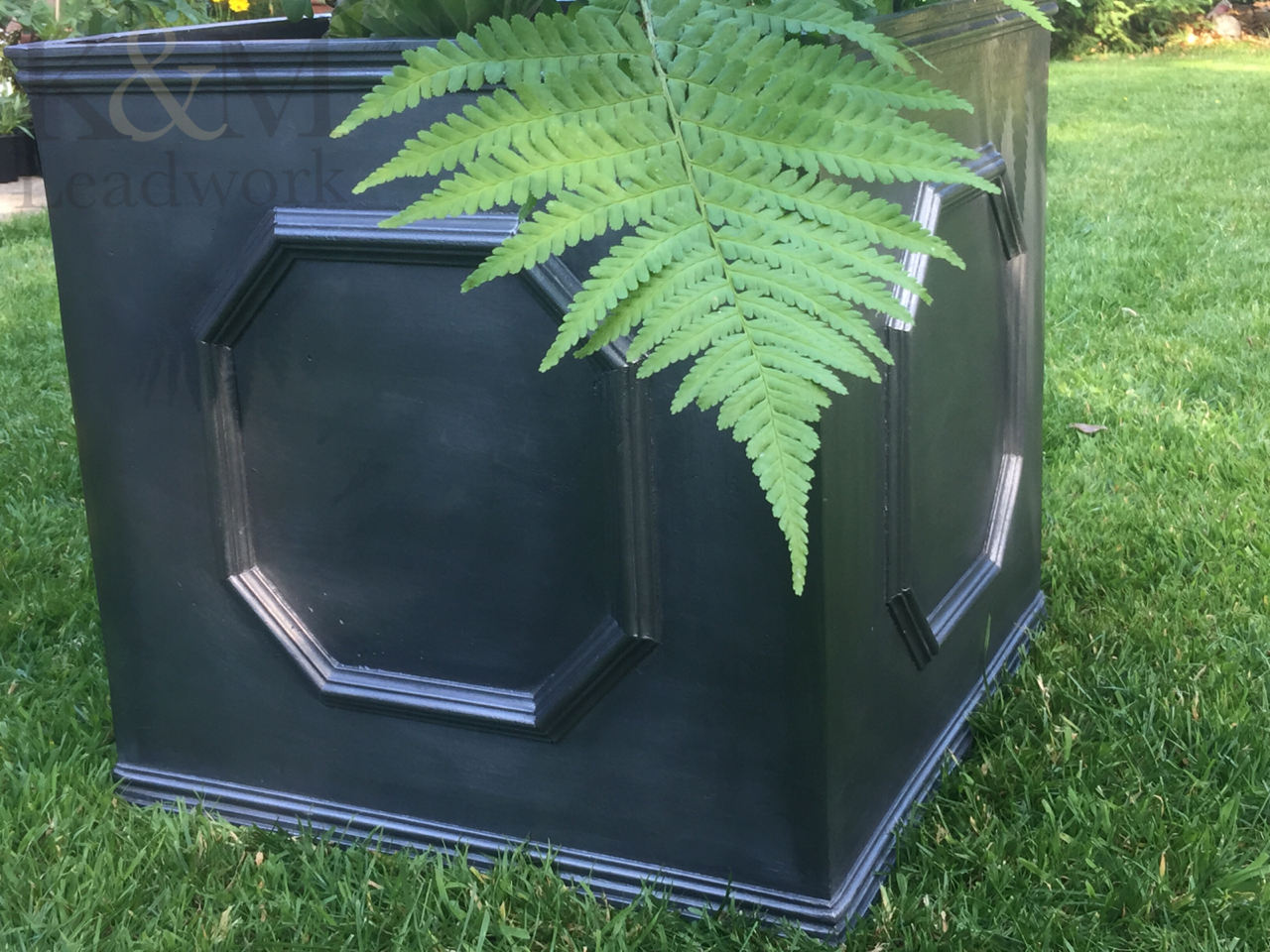 Lead Planter