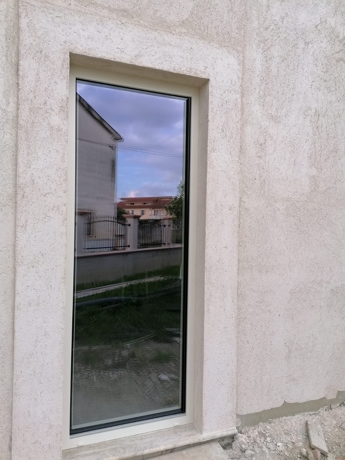Posa infissi