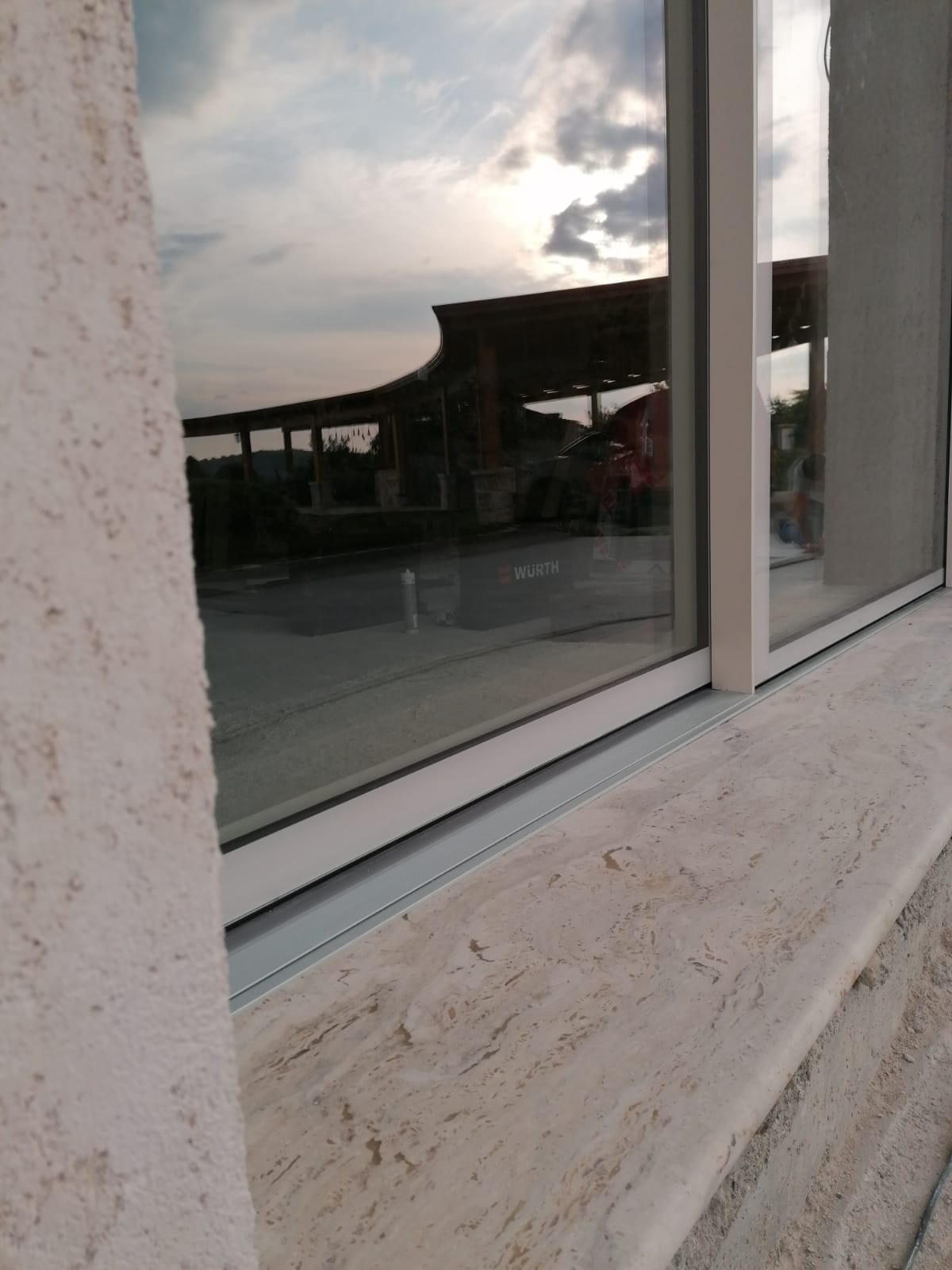 Posa infissi