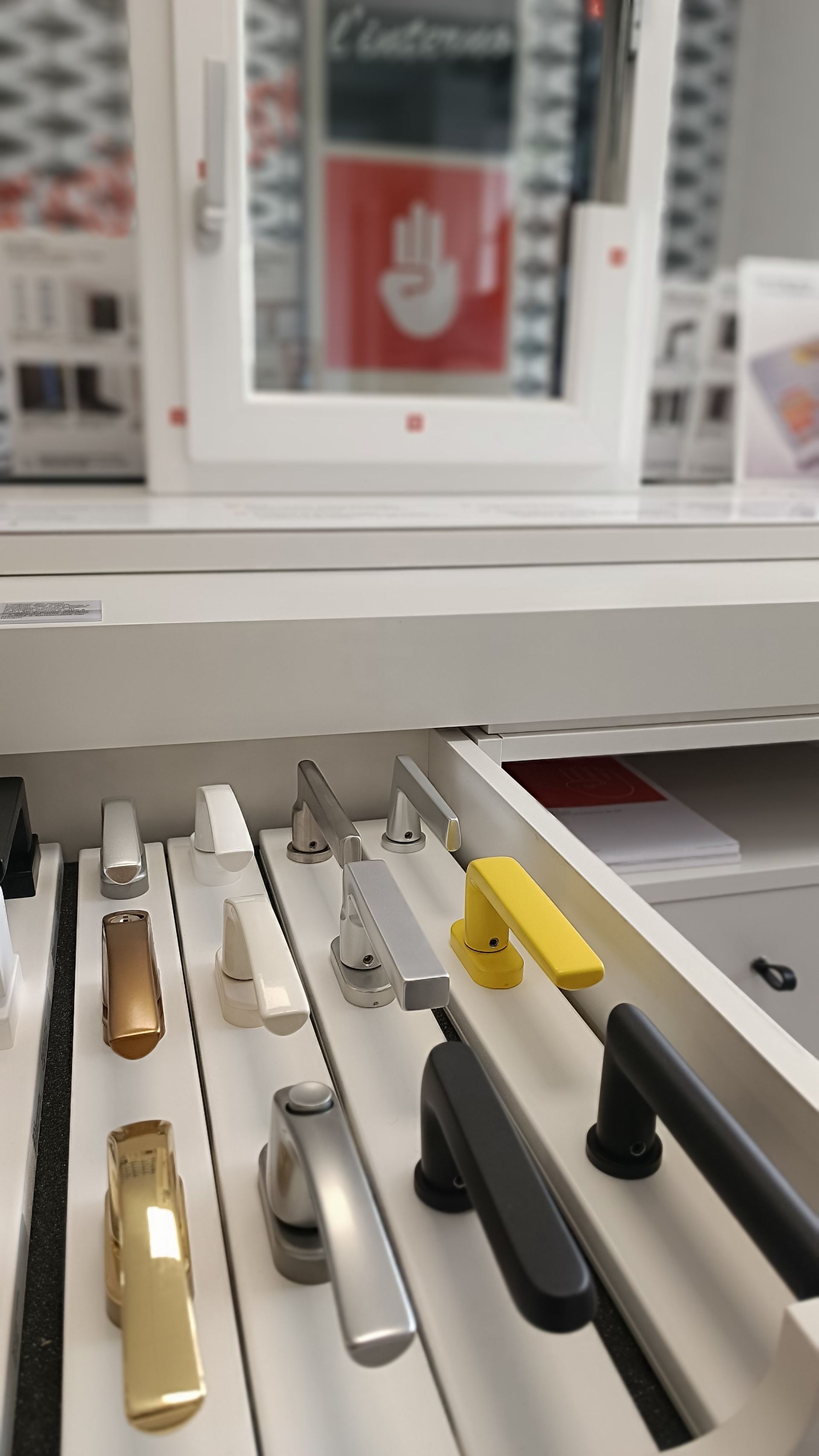 Showroom Coa serramenti