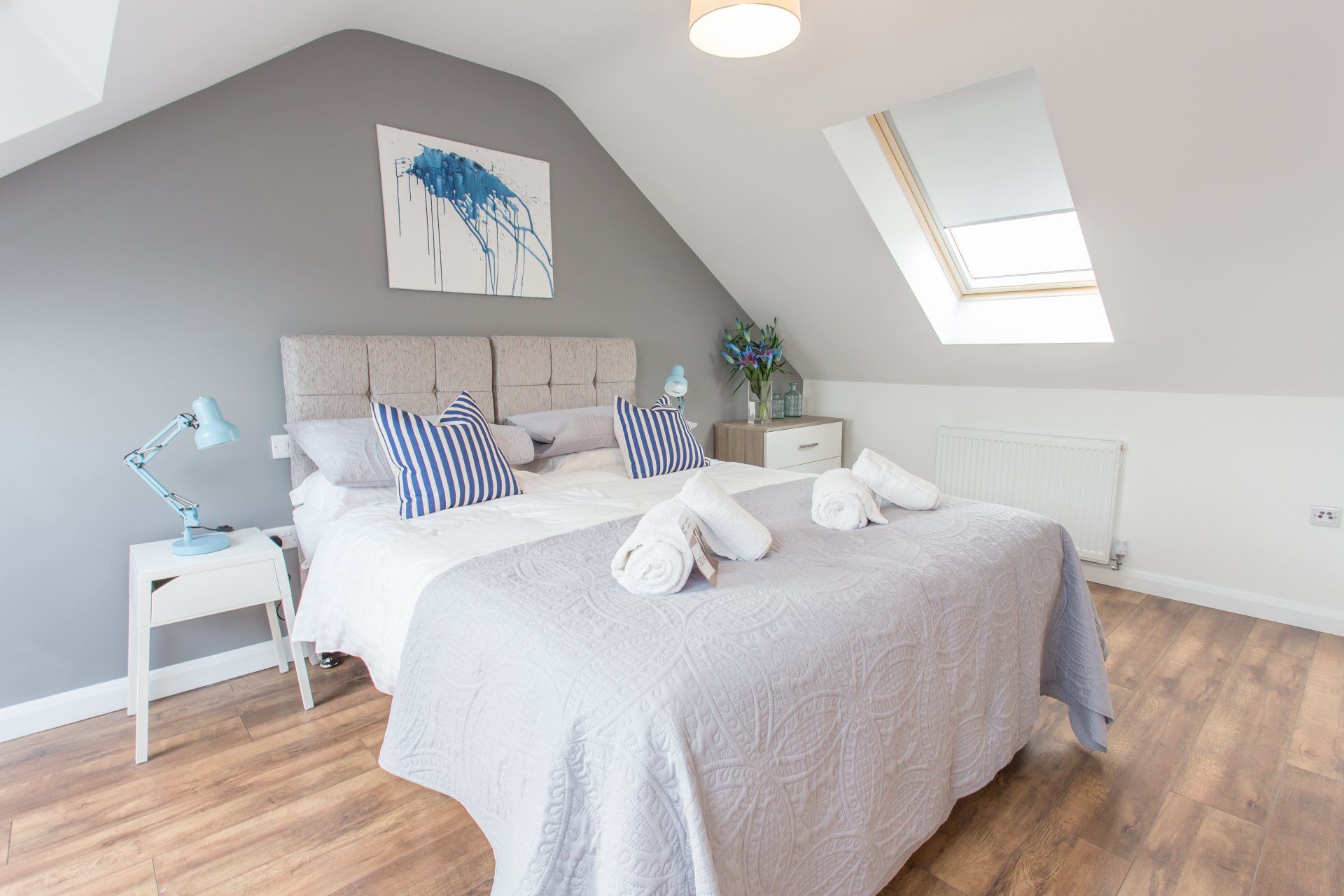 Icon| Serviced Accommodation | Oxford Apt | Contractors | Business | Leisure | Families