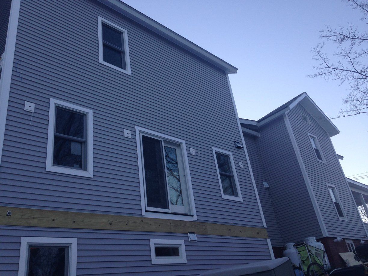 House With A Blue Sky | New Milford, CT | Kent Hollow Siding LLC