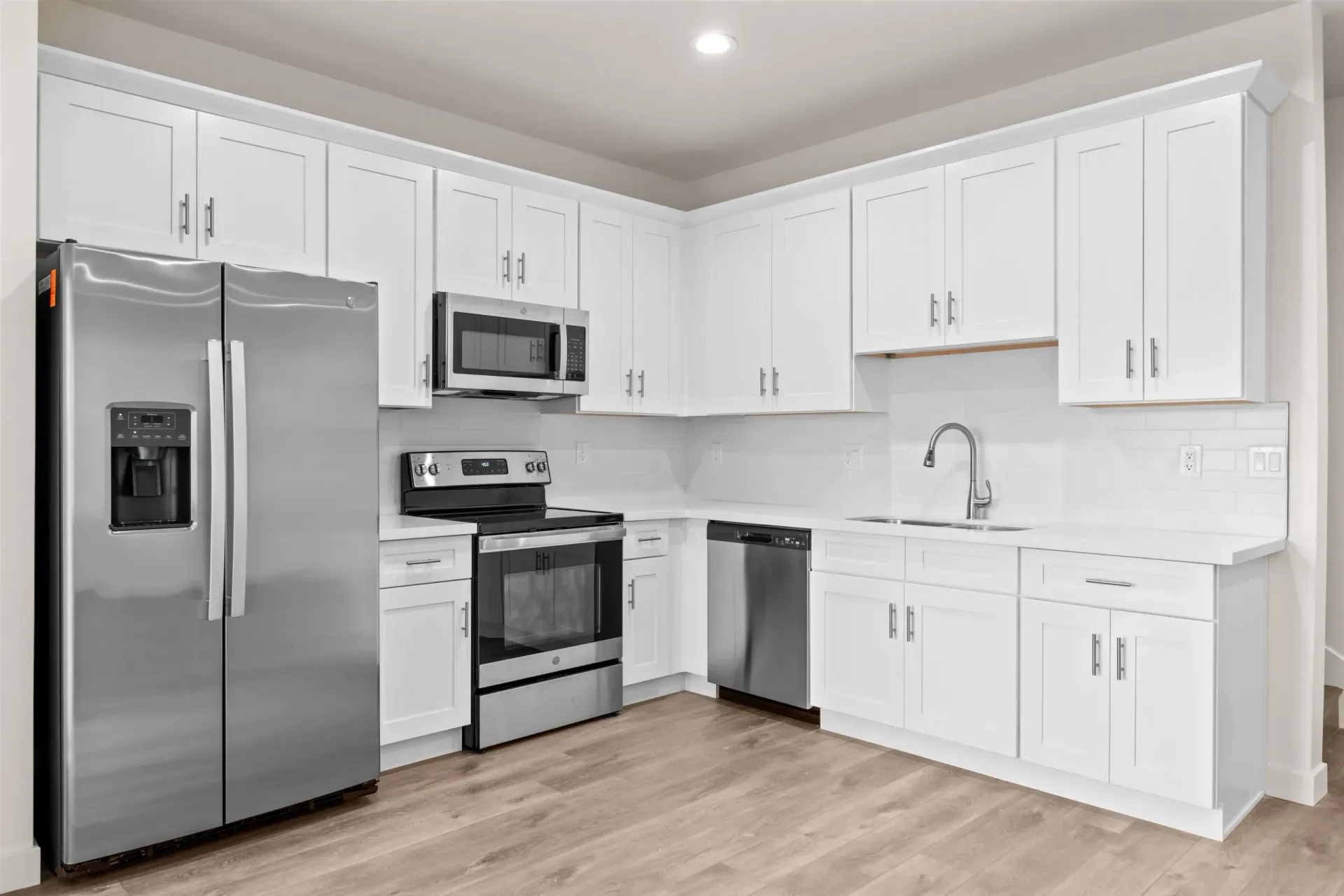 Apartment kitchen — representative home at Stone View on 7th.