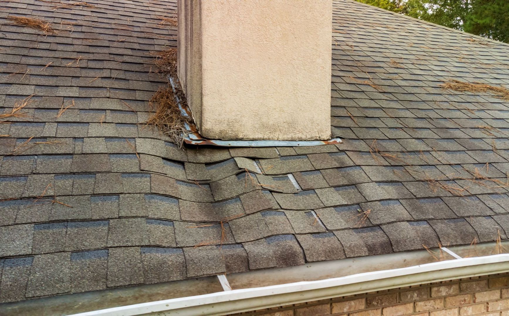 a roof with a chimney on top of it