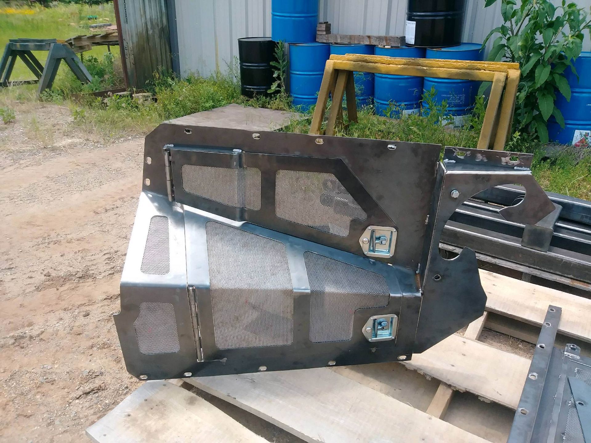 D7G Engine Enclosure