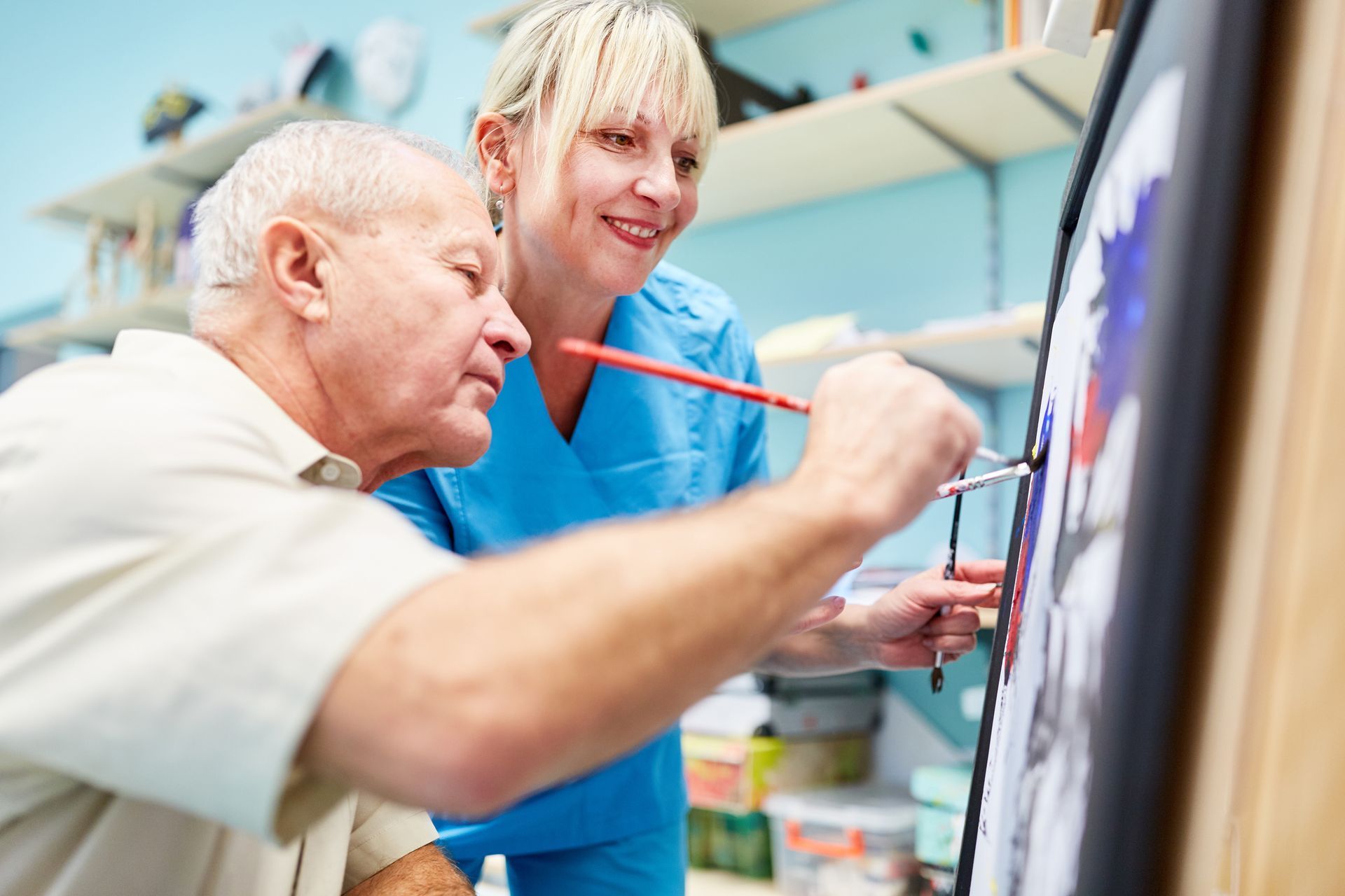 Integrative medicine art therapy