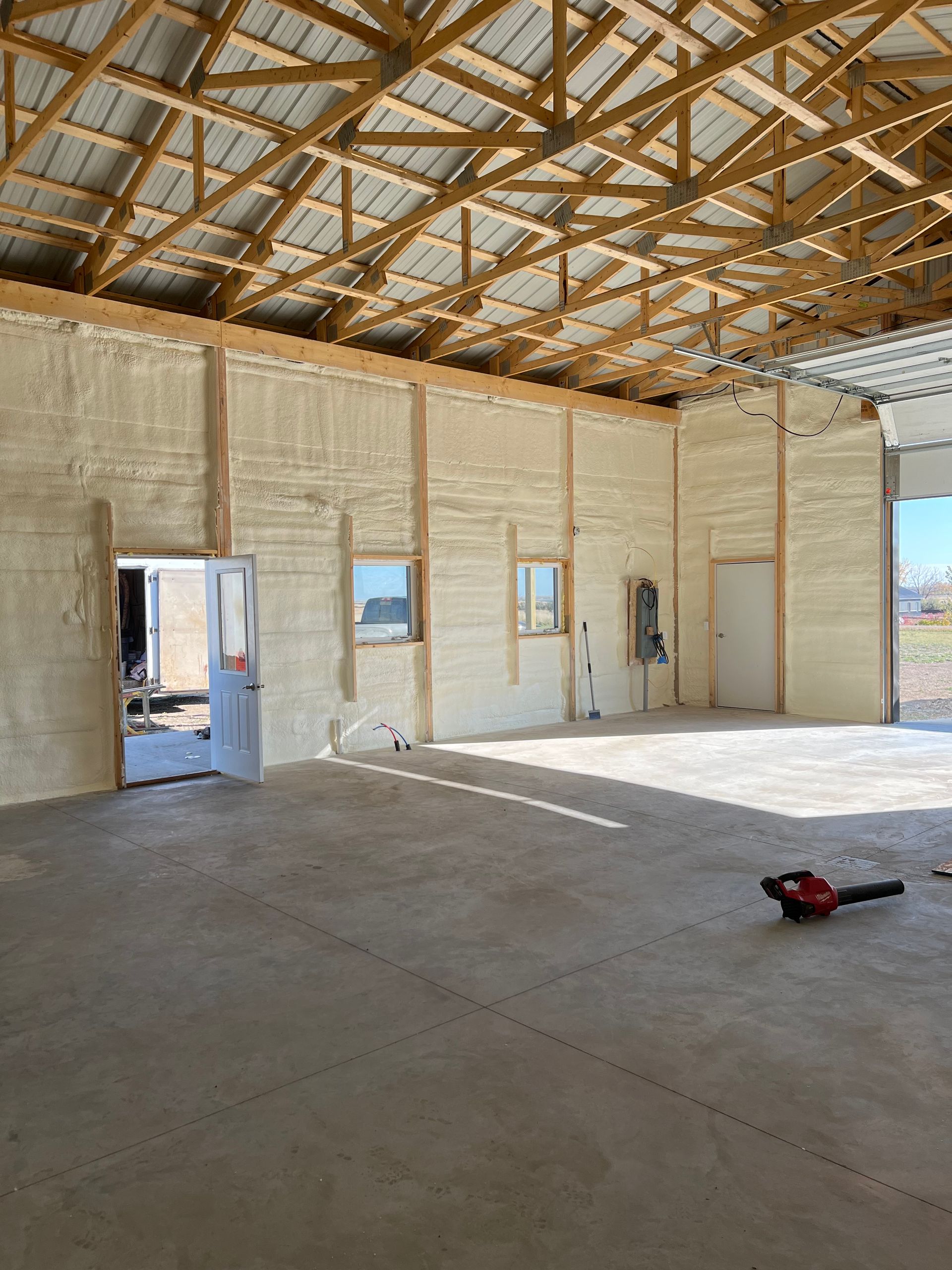 North Dakota installer of insulation