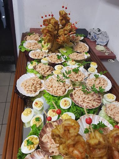 Relais du petit bourg à Ardon: Votre restaurant - caveau - traiteur