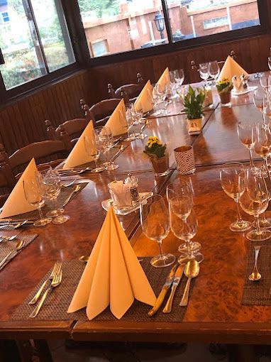 Relais du petit bourg à Ardon: Votre restaurant - caveau - traiteur