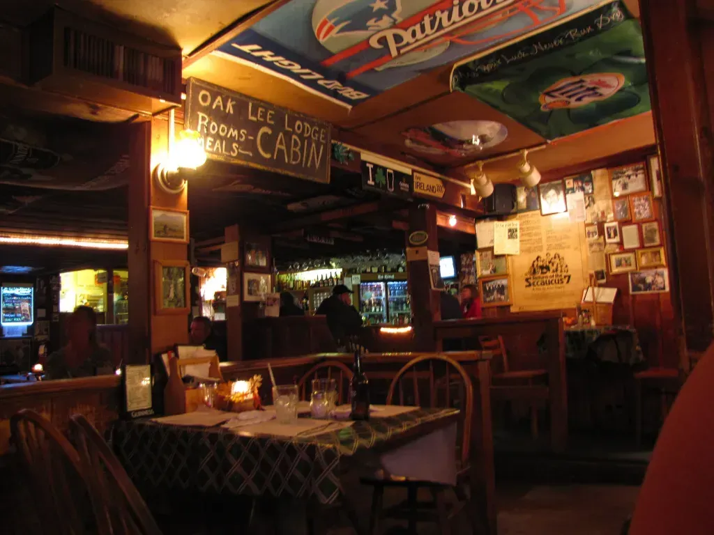 A restaurant with a sign that says patriot on it