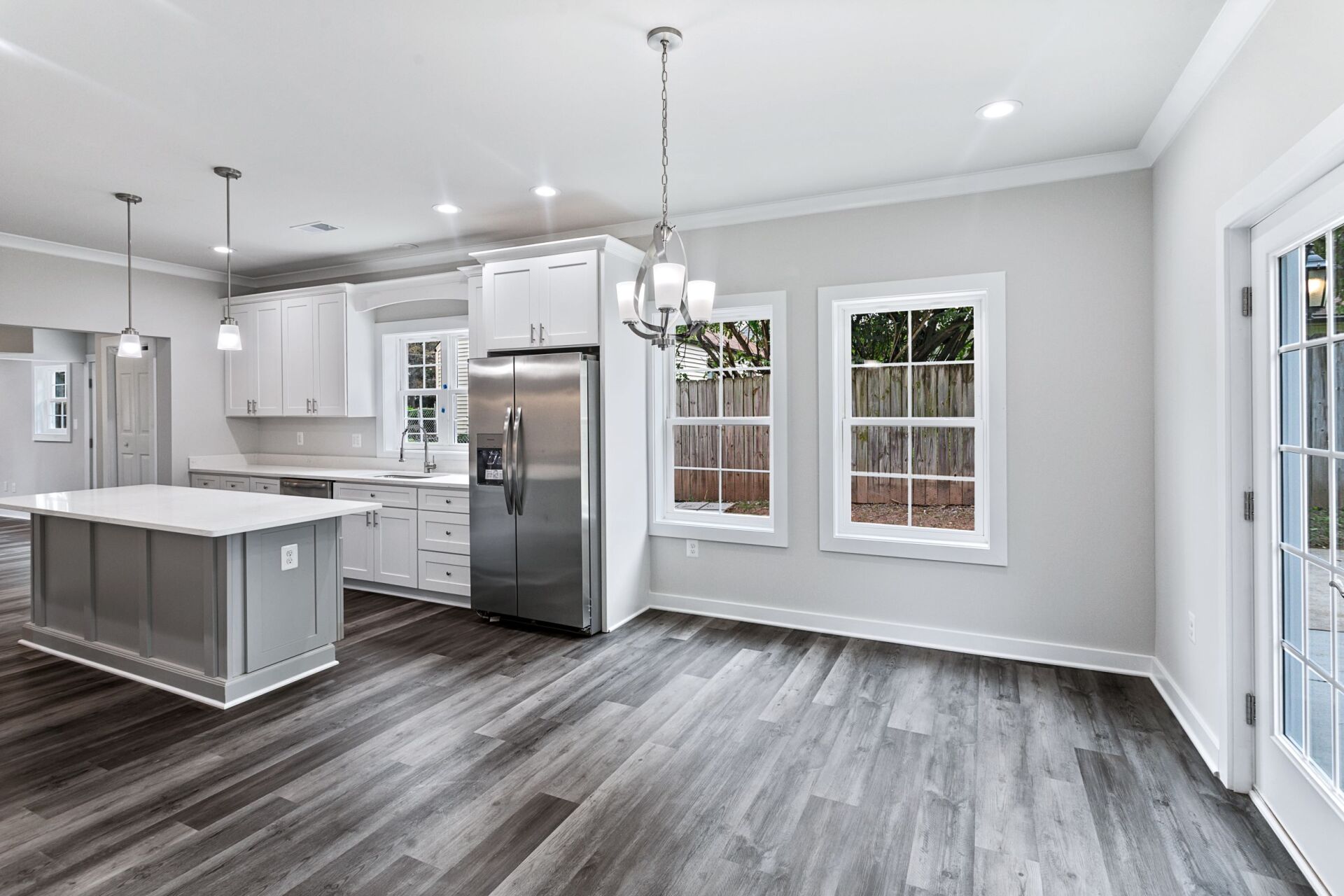 Recently renovated astonishing kitchen
