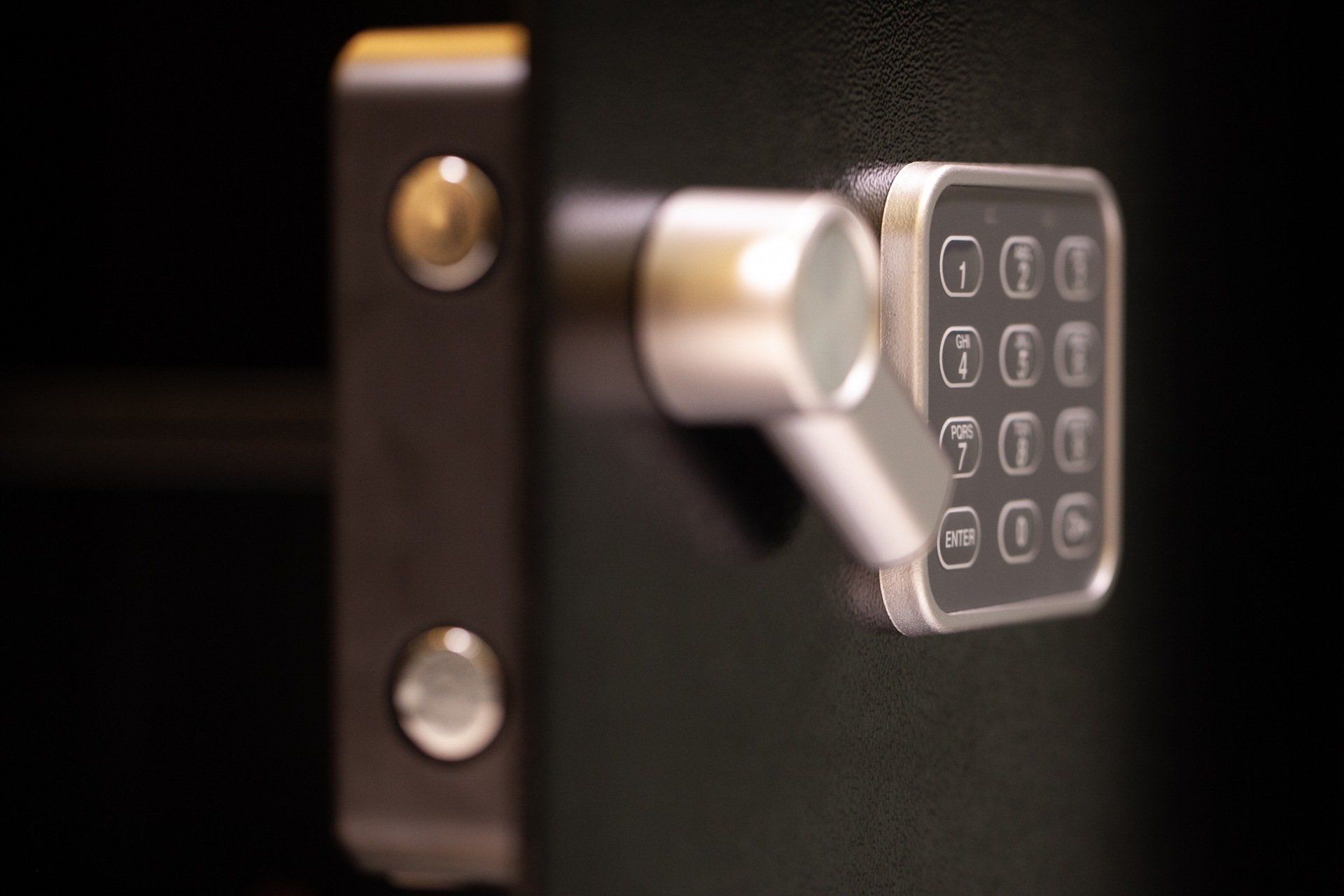 safe opening