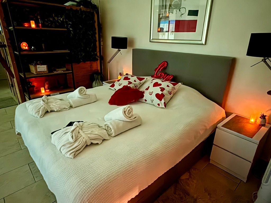 Romantic room