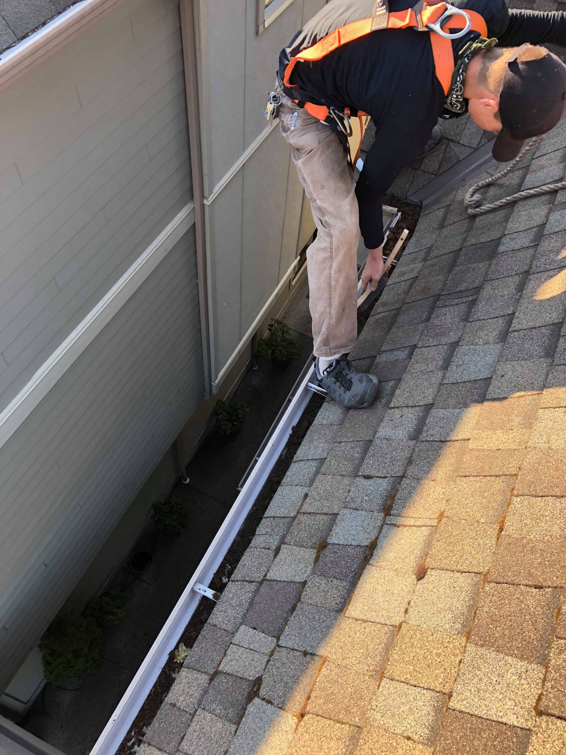 gutter repair Victoria bc