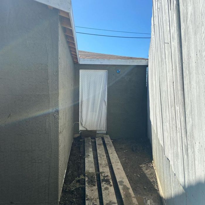 SCRATCH COAT is the first coat of Cement in the Stucco process