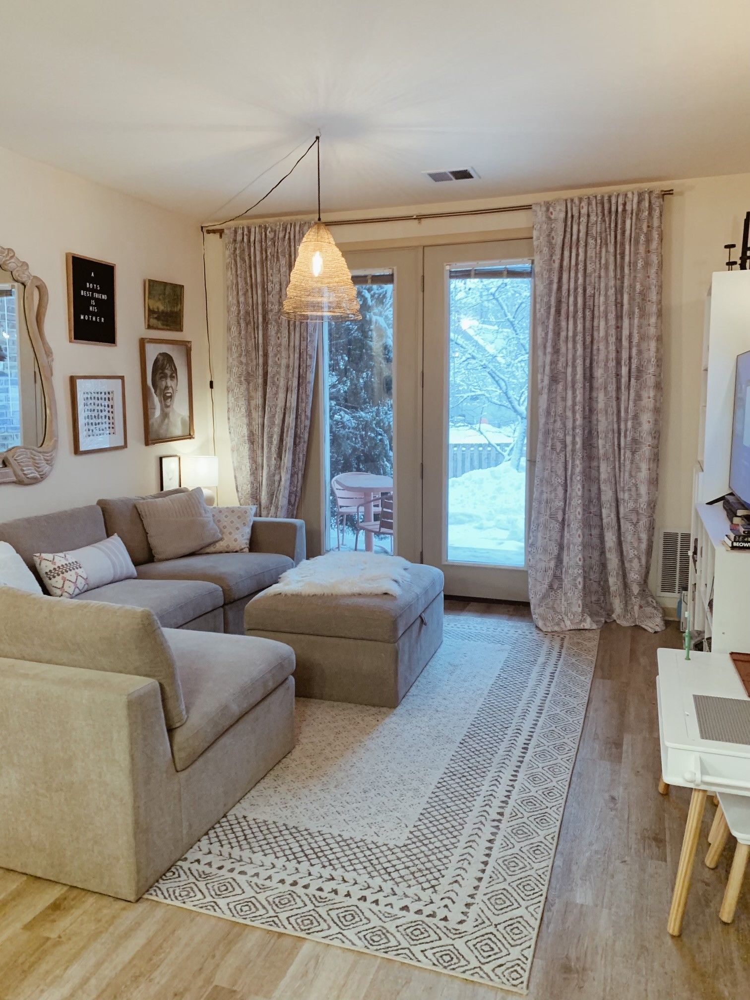 Park Central G (ADA) Style Living Room