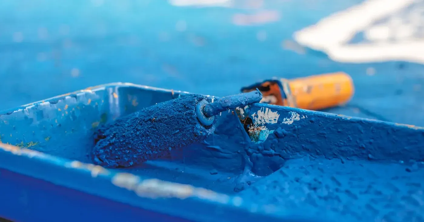 Should You Hire a Swimming Pool Contractor or DIY? - Omni Pools & Scapes