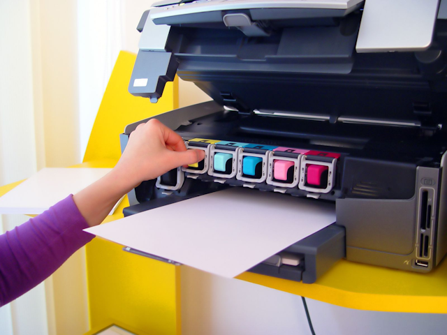Ink and Toner Teacher Discount from 1Ink Teachers and school employees get a discount on printer ink and toner from 1ink! Use your education discount to save on ink and toner cartridges for HP, Lexmark, Brother, Dell, Samsung, Canon, Epson, Xerox and more.