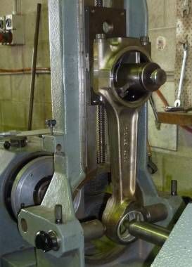 A Close Up of a Connecting Rod  — Curtin Engine Reconditioning Pty Ltd In Paget, QLD
