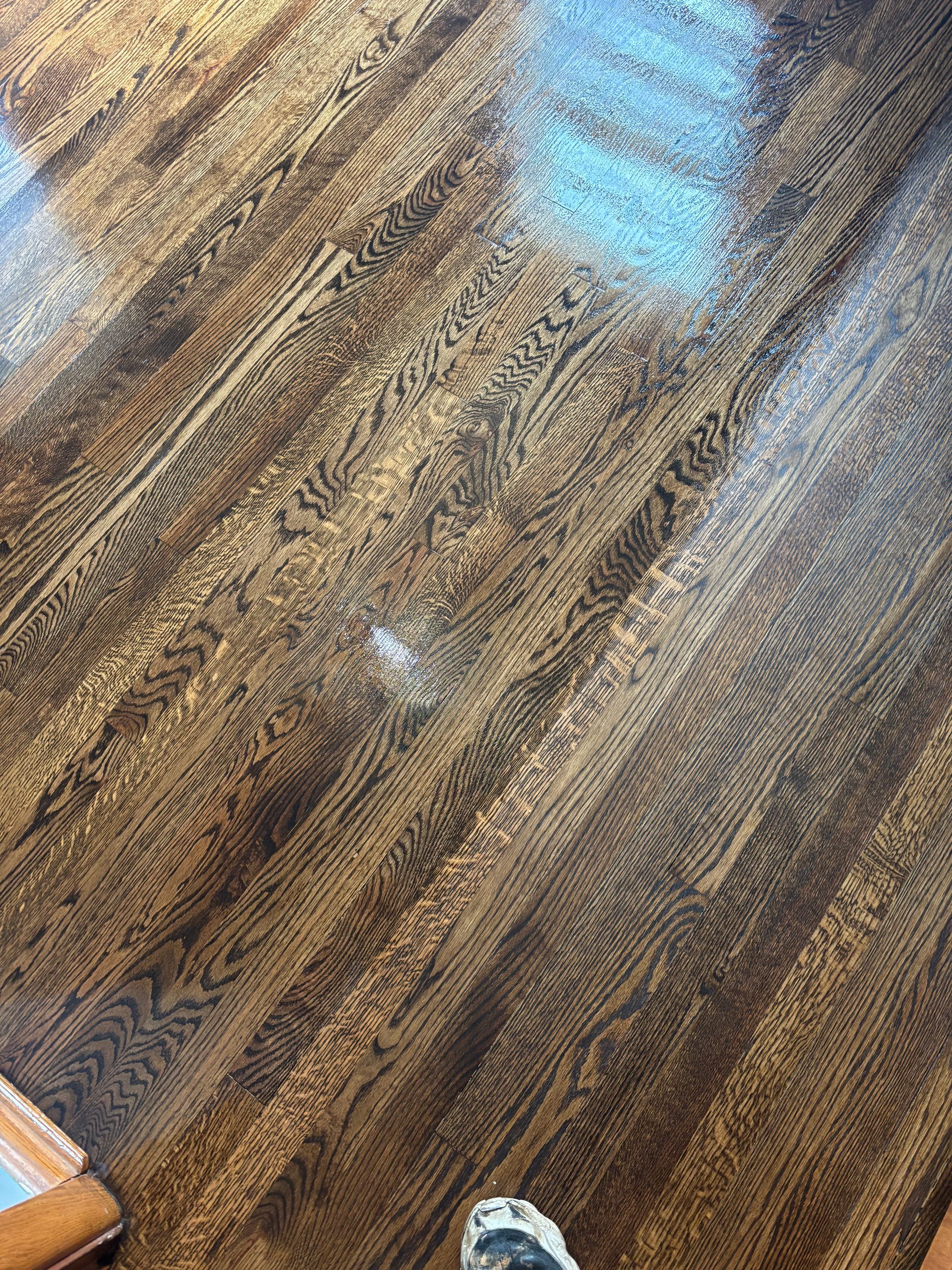 fLYING v fLOORS mars, pa BUFF AND RECOAT AFFORDABLE FLOOR REFINISHING