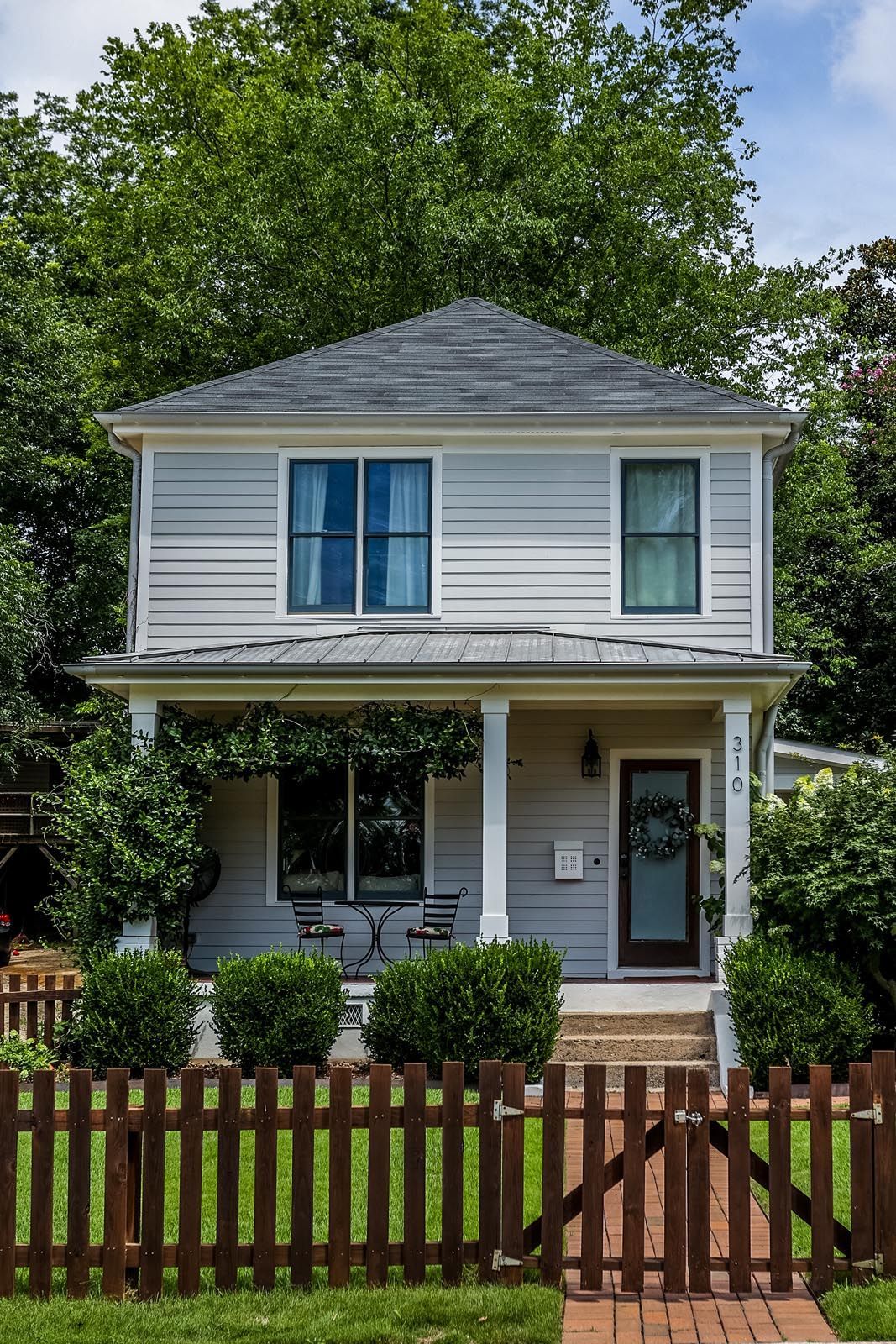 310 Heck St