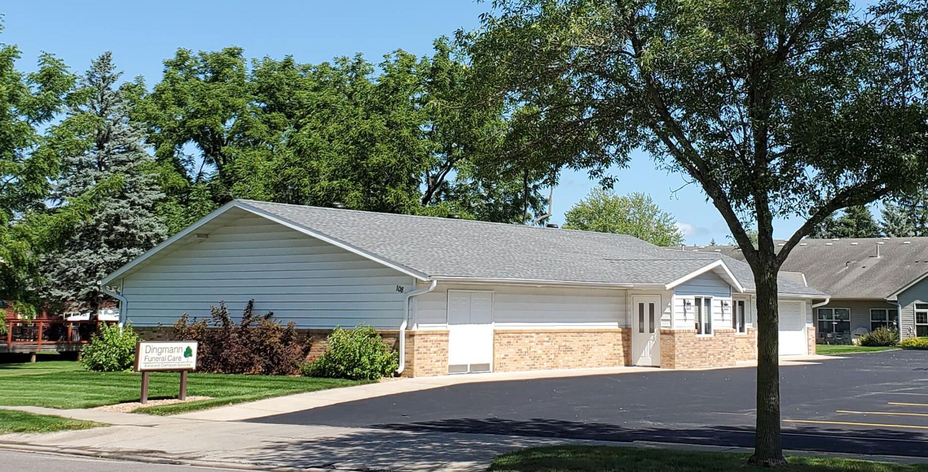 Dingmann Funeral Home Maple Lake