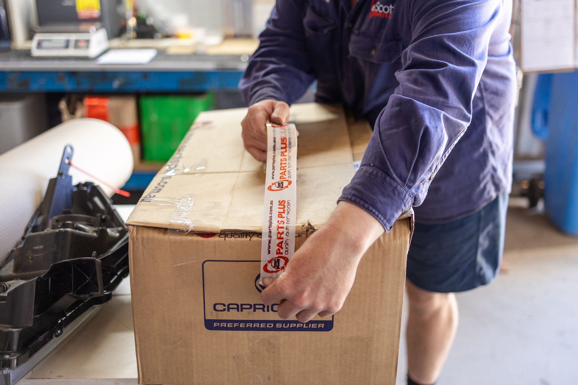 Packaging up parts from Scott 's Parts Plus — Scott's 4WD Parts Plus In Dubbo, NSW
