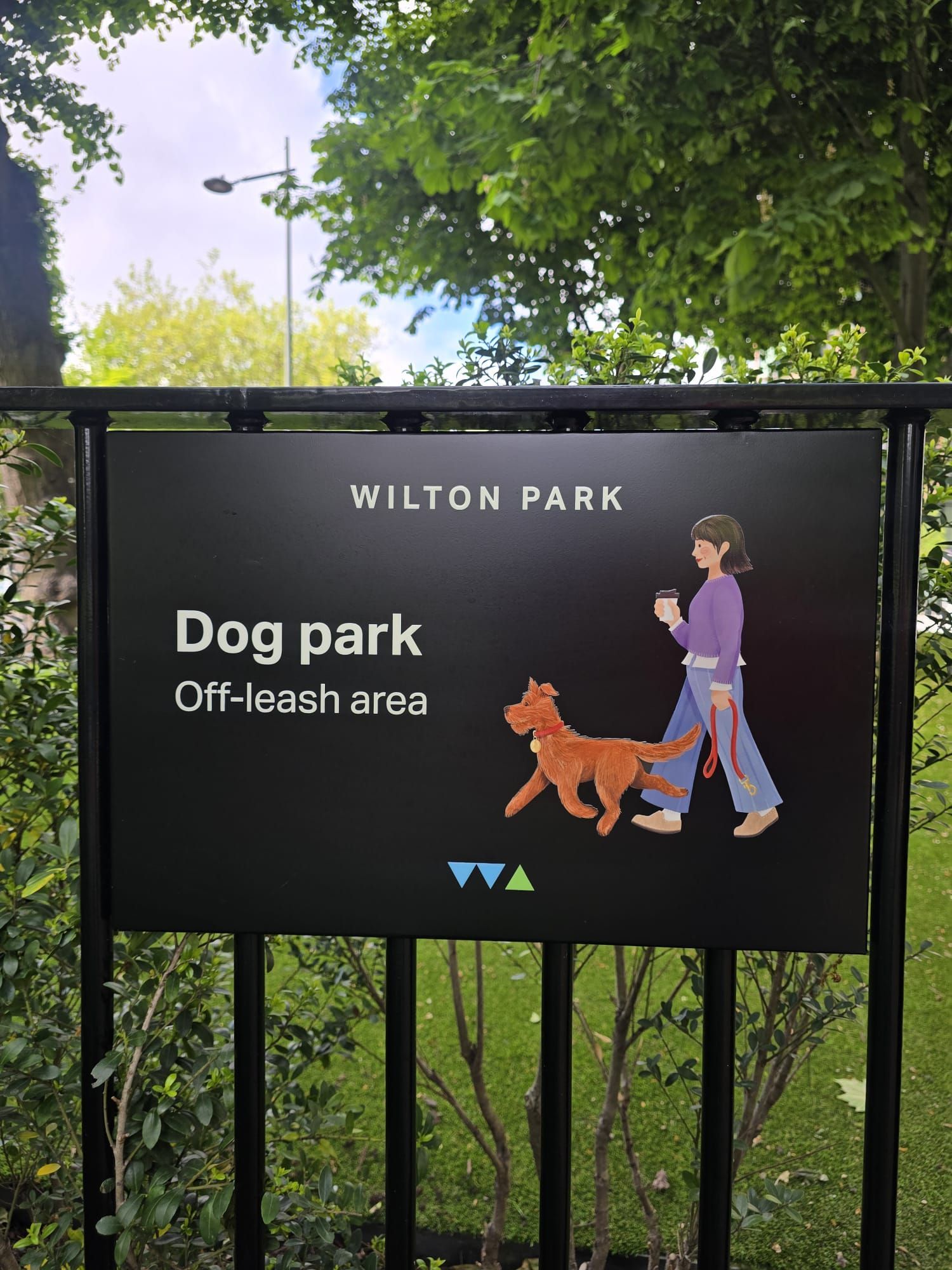 Artificial Grass For Dogs | Grass For Dog Kennels | Grass For Dog Walking Areas | Park