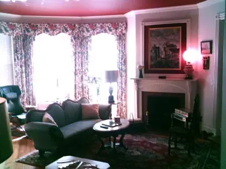Living Room — Lancaster, NY — Sassafras Bed & Breakfast