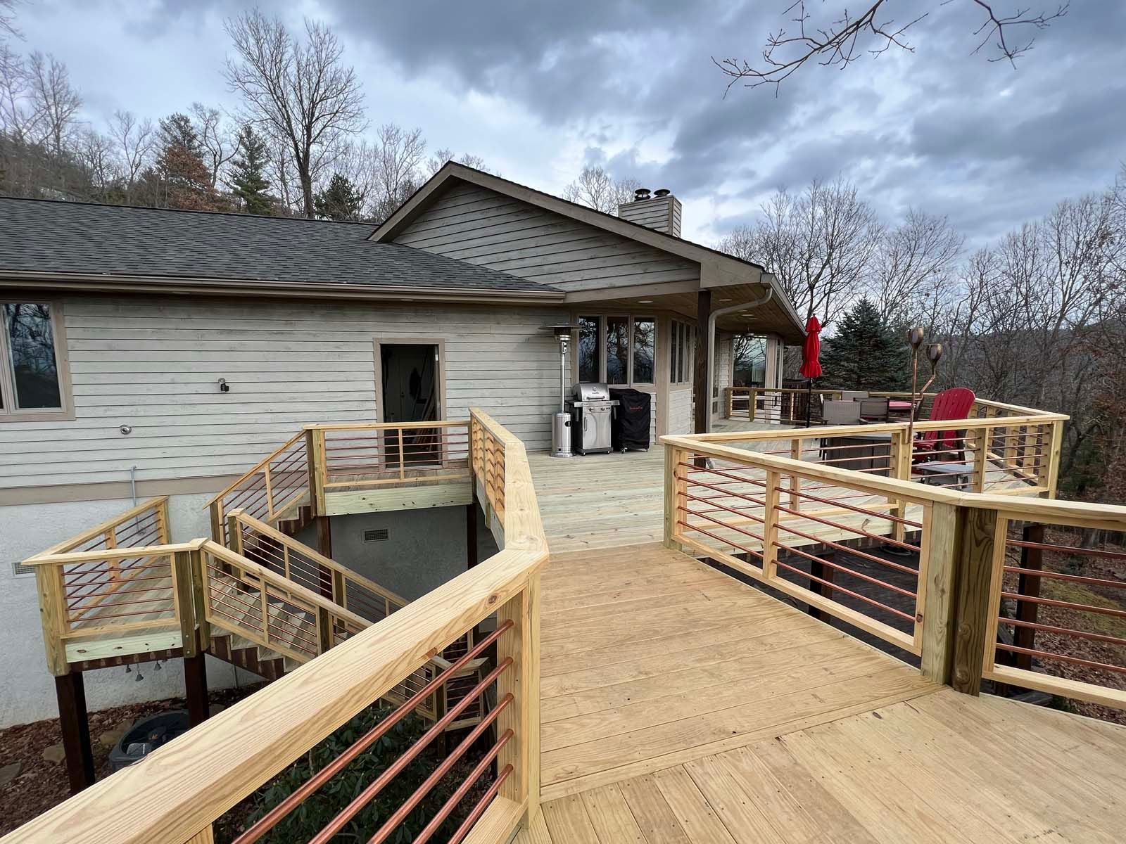 Octagonal Railing Sexton Deck Builders | Asheville Custom Decks, Docks, and Pergolas