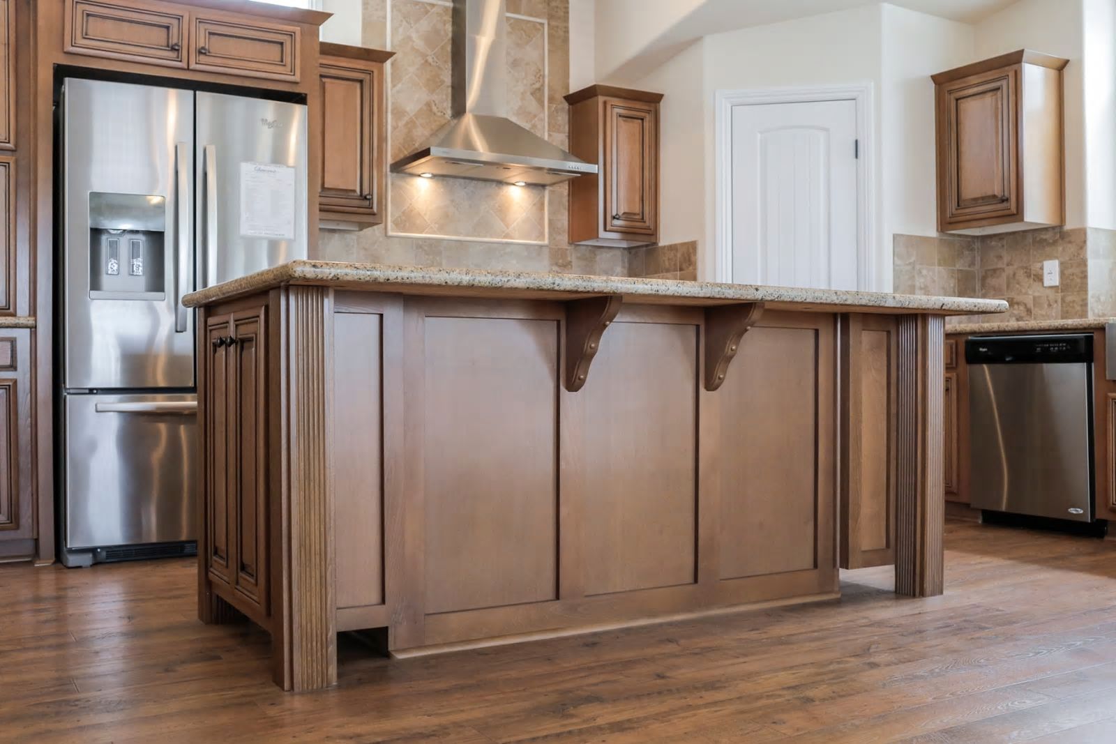 Custom Table — Bakersfield, CA — Valley Manufactured Homes, Inc.