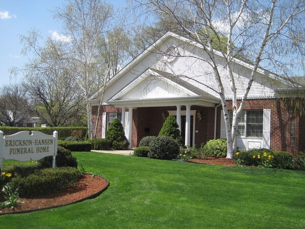 Erickson Hansen Funeral Home | New Britain, CT