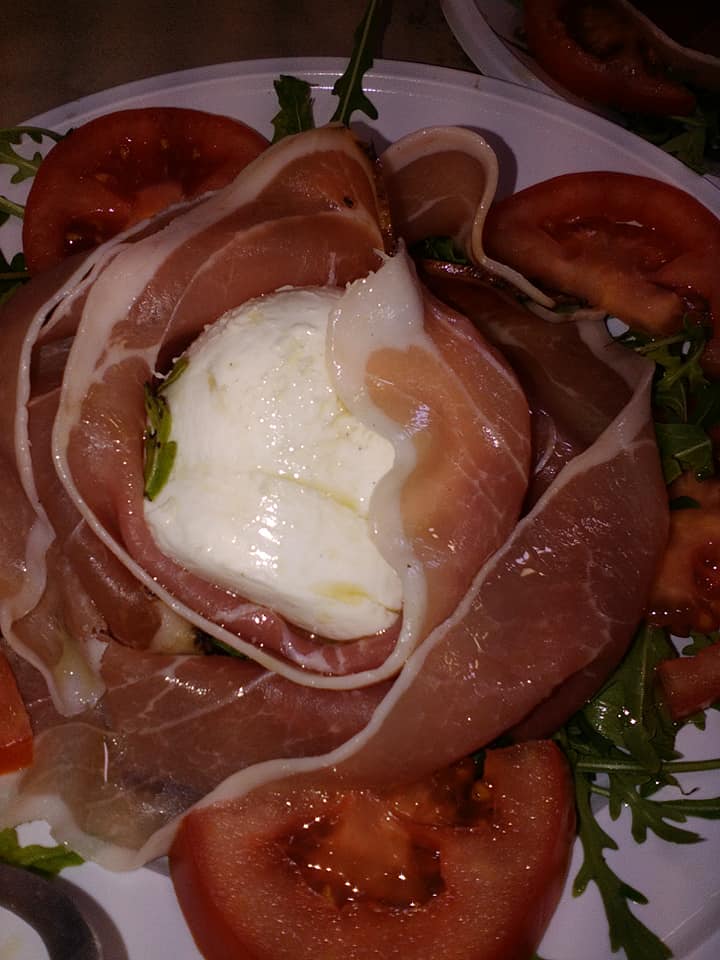 Raw ham and mozzarella