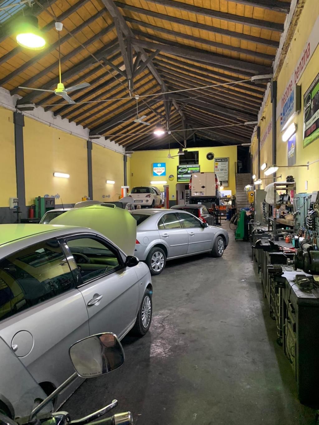 interno autofficina