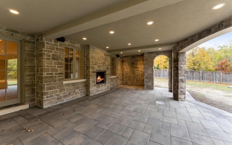 Backyard interlock