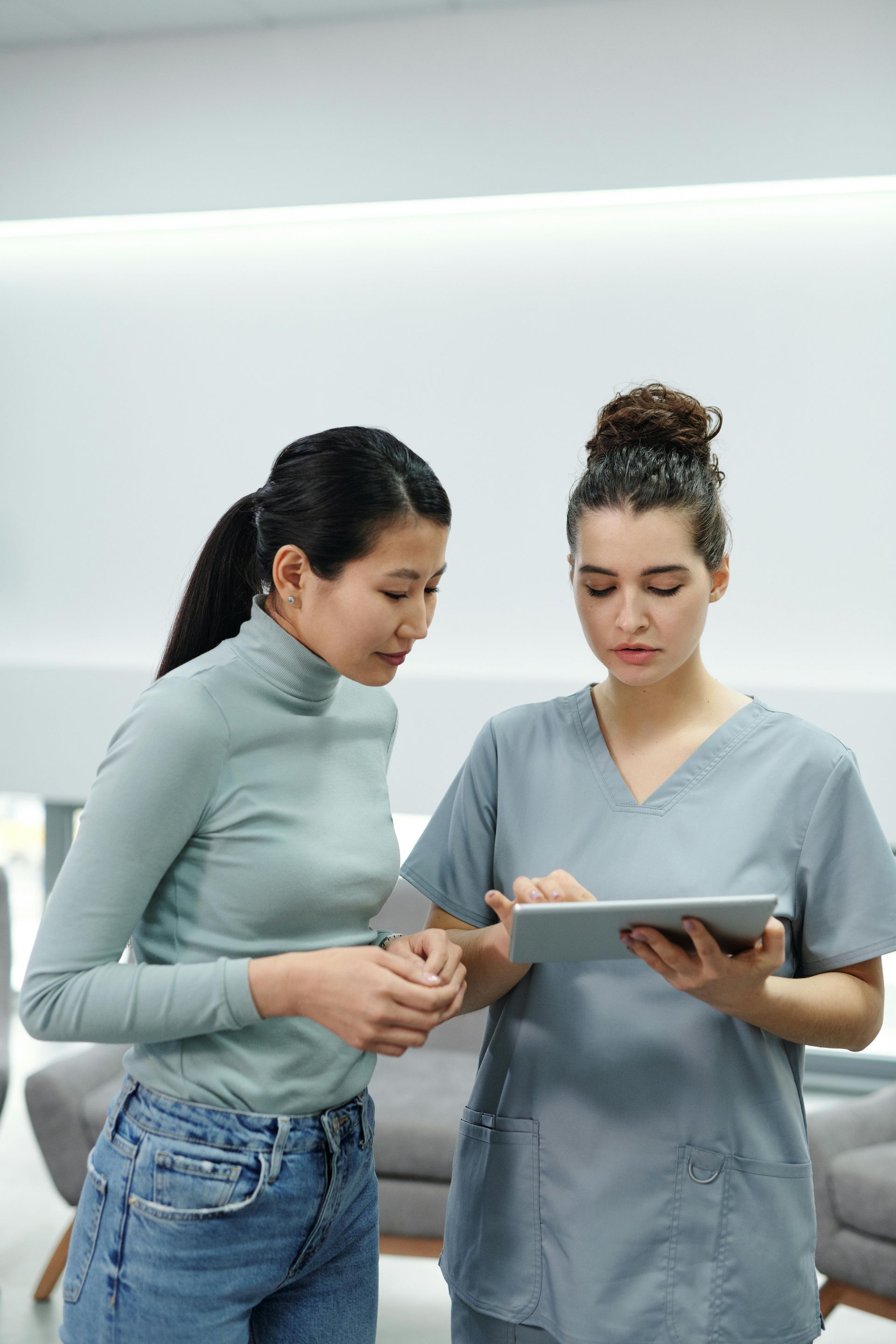 A Doctor and Patient Getting Suboxone in Florida