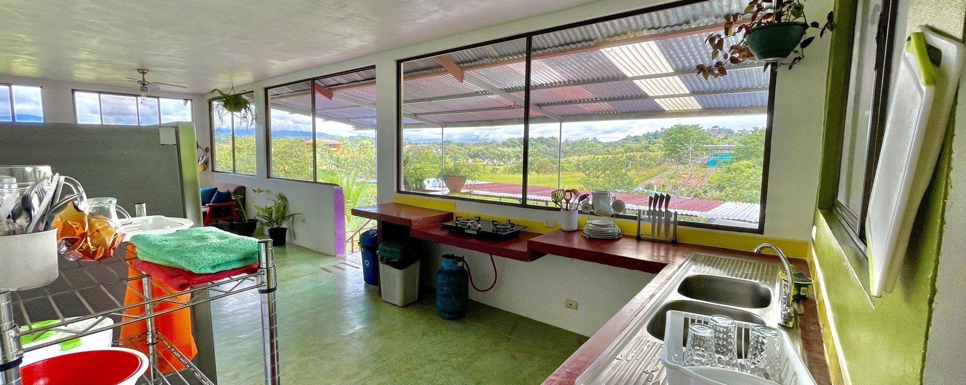 vegan and vegetarian cooking at villas jacquelina hotel in Quepos