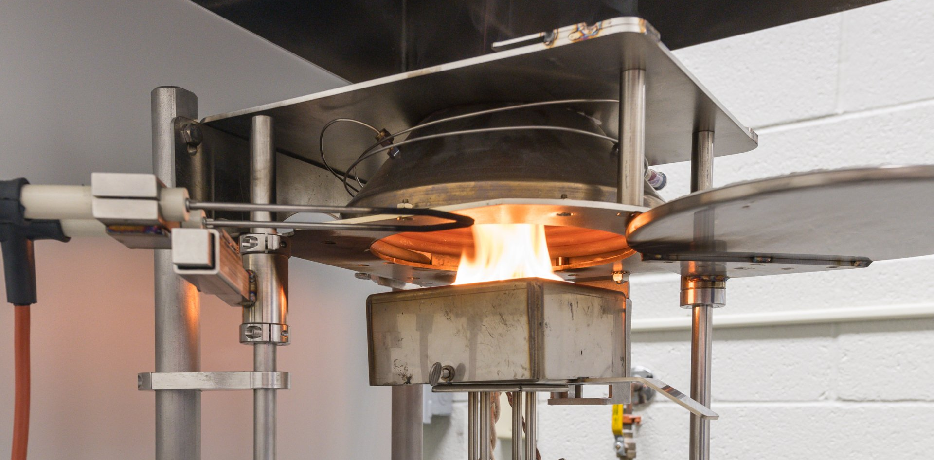 low heat release rate material tested in ASTM E1354